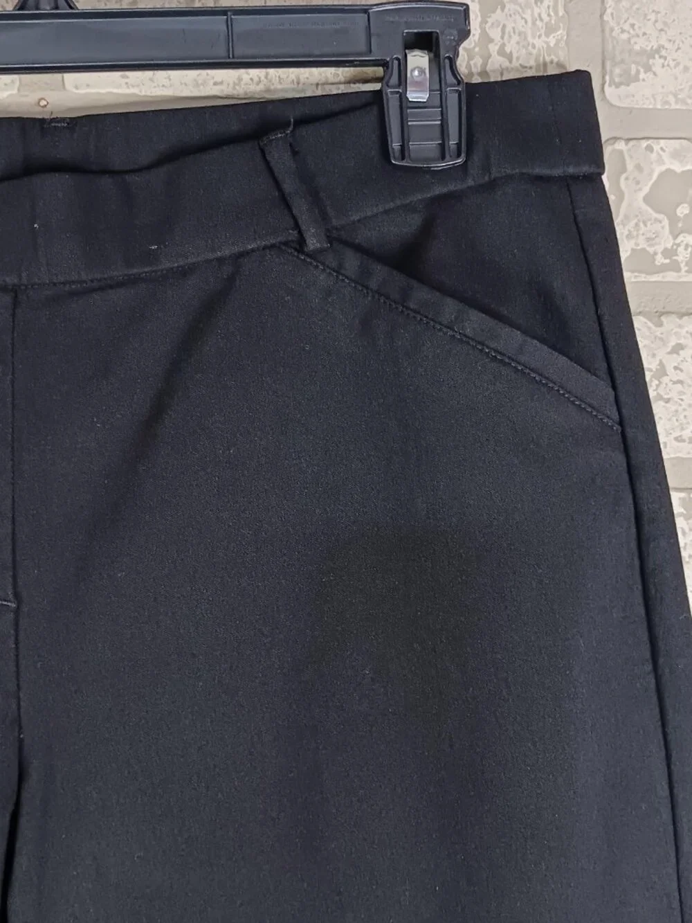 Rafaella Comfort Womens Size 12 Capris Black Pleated Dress Cropped Pants